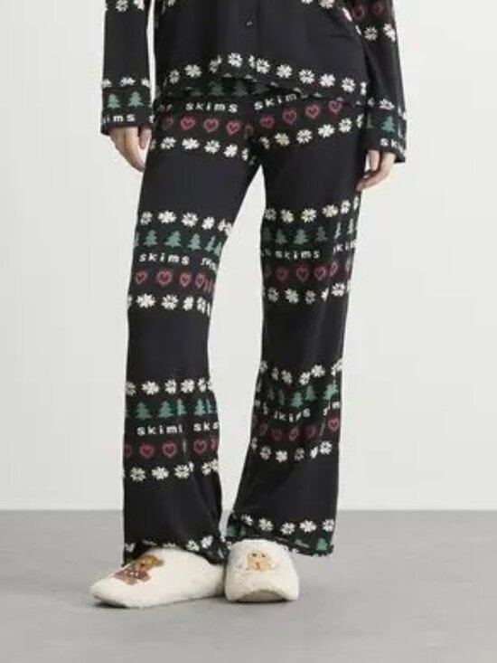SKIMS Pants - SKIMS x CPFM Sleep Pant | Onyx Pine Fairisle | M| NWT 🏷️